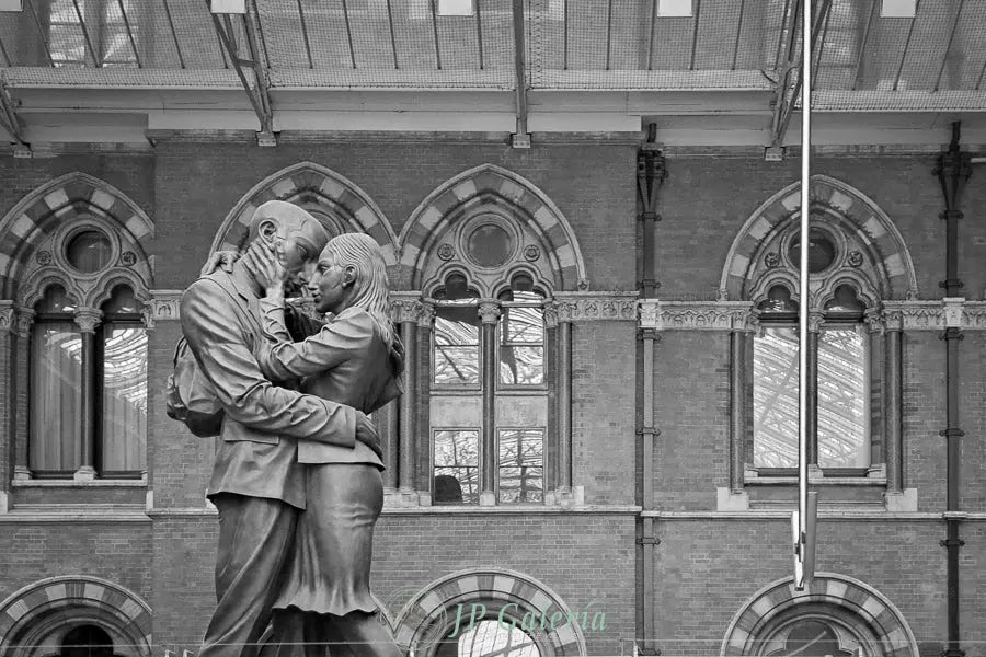 Londres “The Meeting Place” - JP Galería