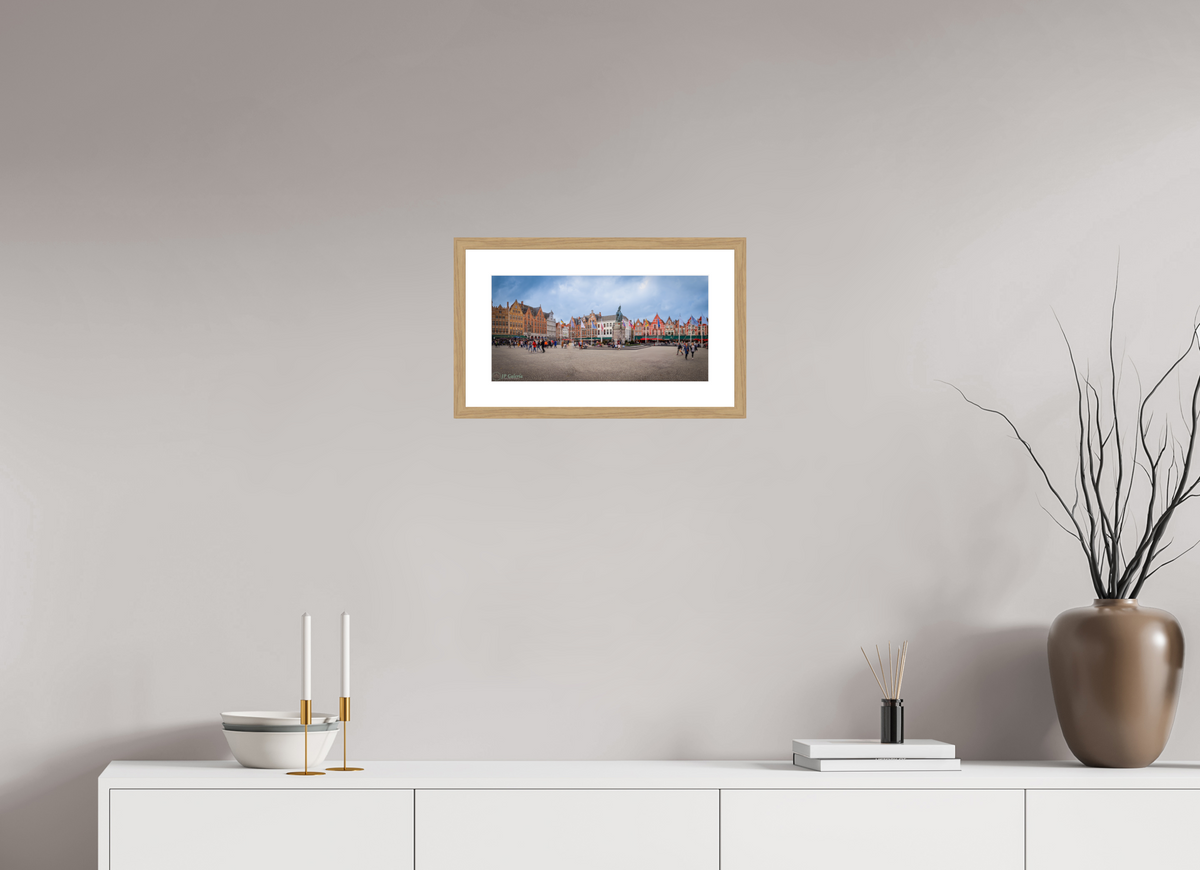 16 x 8″, Natual Oak Frame Print On Fuji Crystal El Corazón de Brujas
