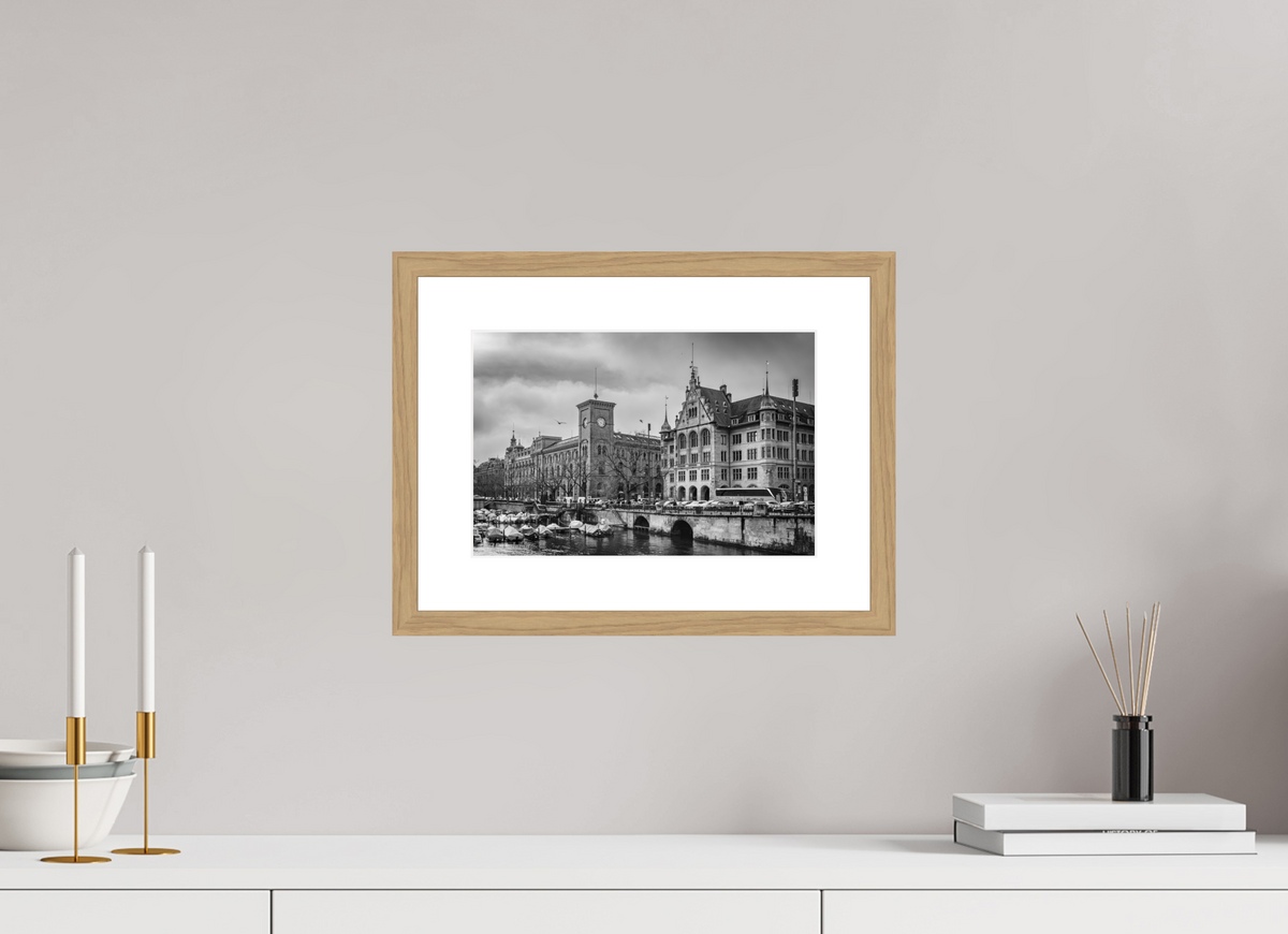 12 x 8″, Natual Oak Frame Print On Fuji Crystal La Elegancia Fresca del Limmat