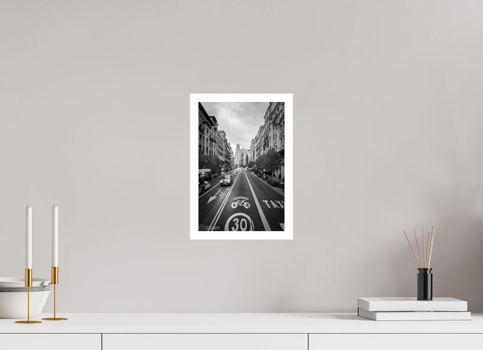 8 x 12″, Gloss Hahnemühle Photo Silk Baryta X Madrid Ciclovía