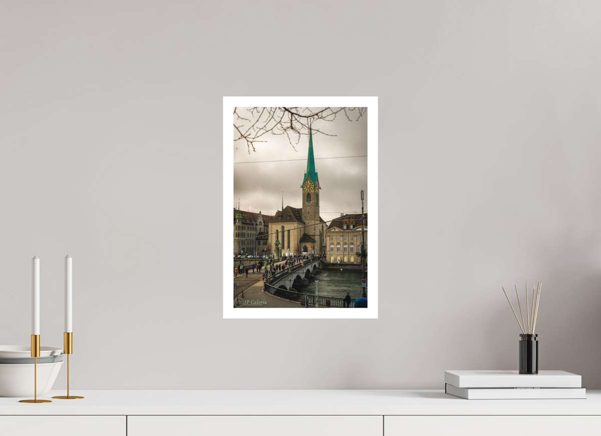 10 x 15″, Matte Photo Print On Fuji Crystal DP II Fe y Movimiento en Zúrich