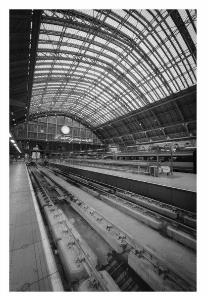 Main image Londres St Pancras International  - Fine Art - Black and White