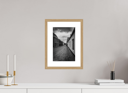 8 x 12″, Natual Oak Frame Print On Fuji Crystal Adentrándose en Oostmeers: Brujas